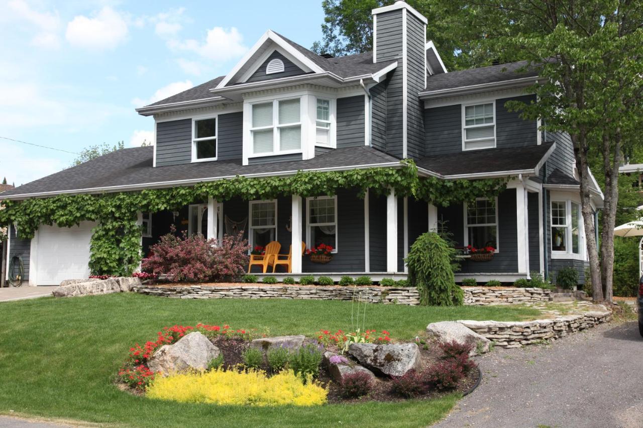 La Petite Hermine B&B Stoneham Esterno foto